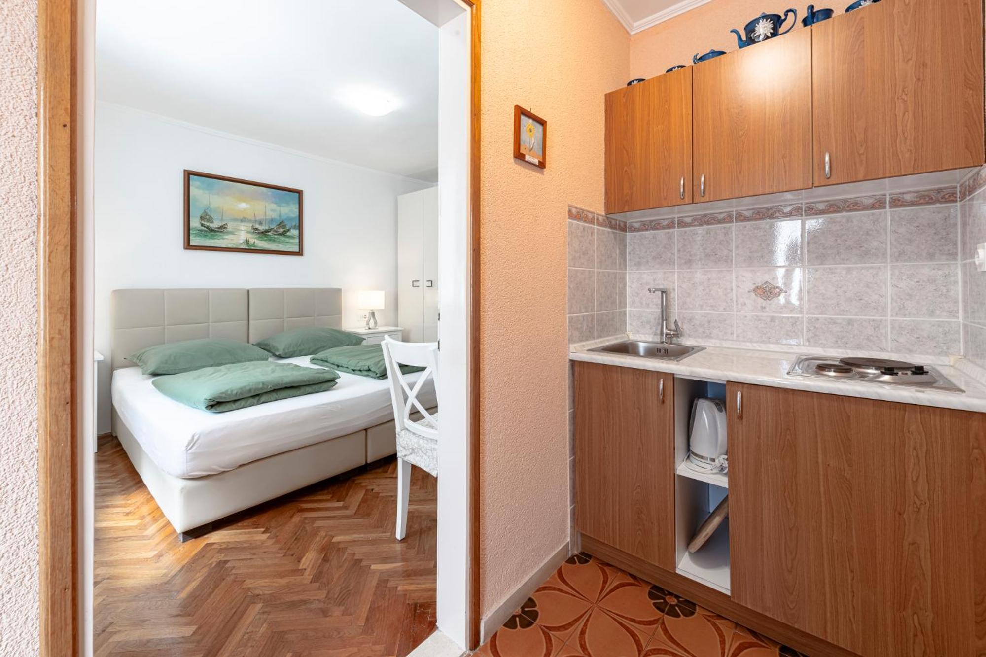 Radovcic Apartments And Rooms Trsteno Esterno foto