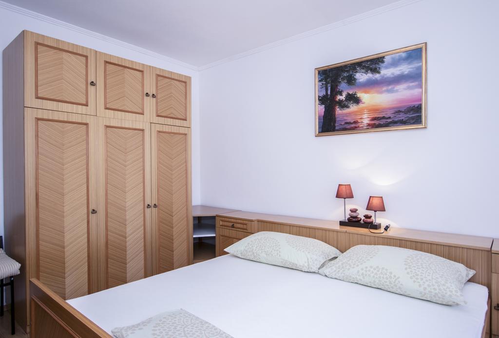 Radovcic Apartments And Rooms Trsteno Esterno foto